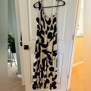 Elegant One Shoulder Black and White Dress